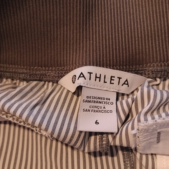 ATHLETA Brooklyn Mid Rise Ankle Pants City Stripe Gray White Size 6 - Picture 4 of 7